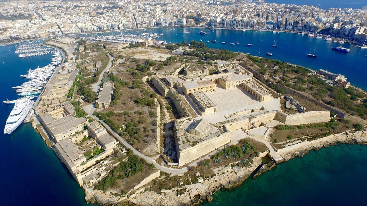 Luxury Msida Circle Suites Exterior photo